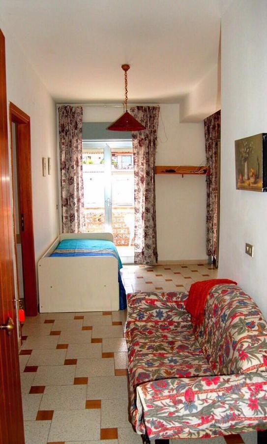 Le Zagare Apartments SantʼAlessio Siculo Екстериор снимка