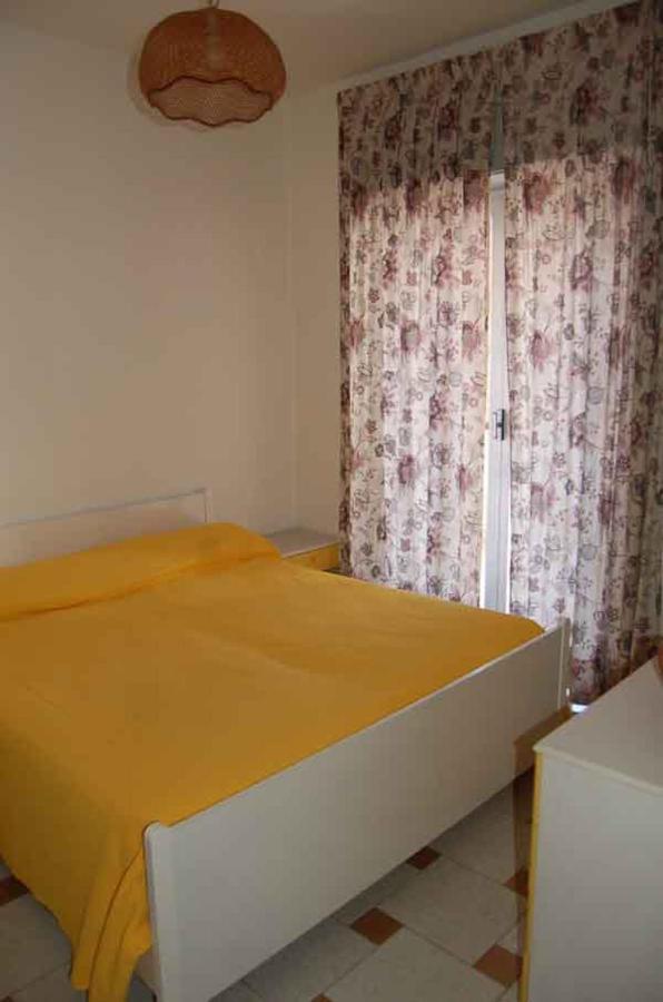 Le Zagare Apartments SantʼAlessio Siculo Екстериор снимка