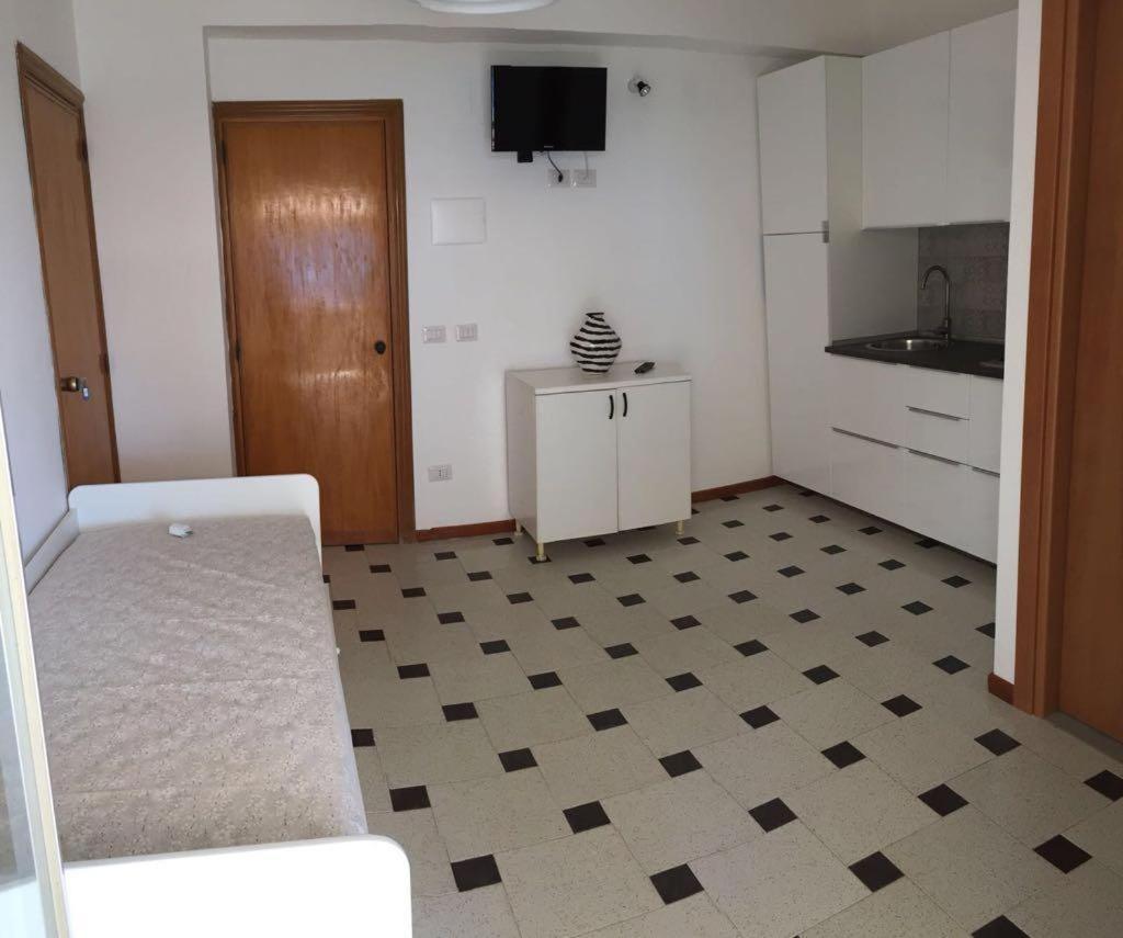 Le Zagare Apartments SantʼAlessio Siculo Екстериор снимка