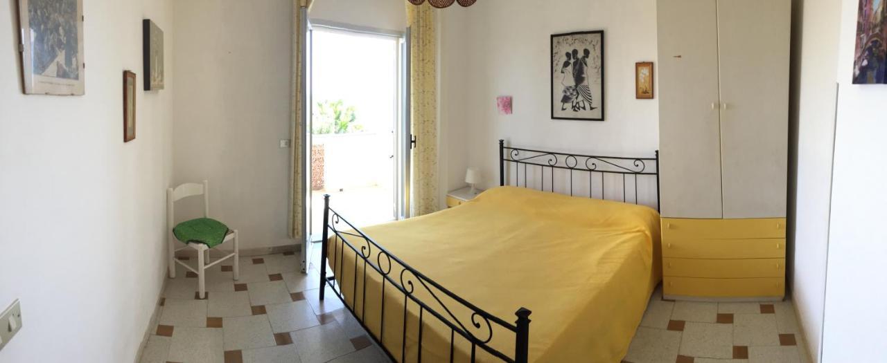 Le Zagare Apartments SantʼAlessio Siculo Екстериор снимка